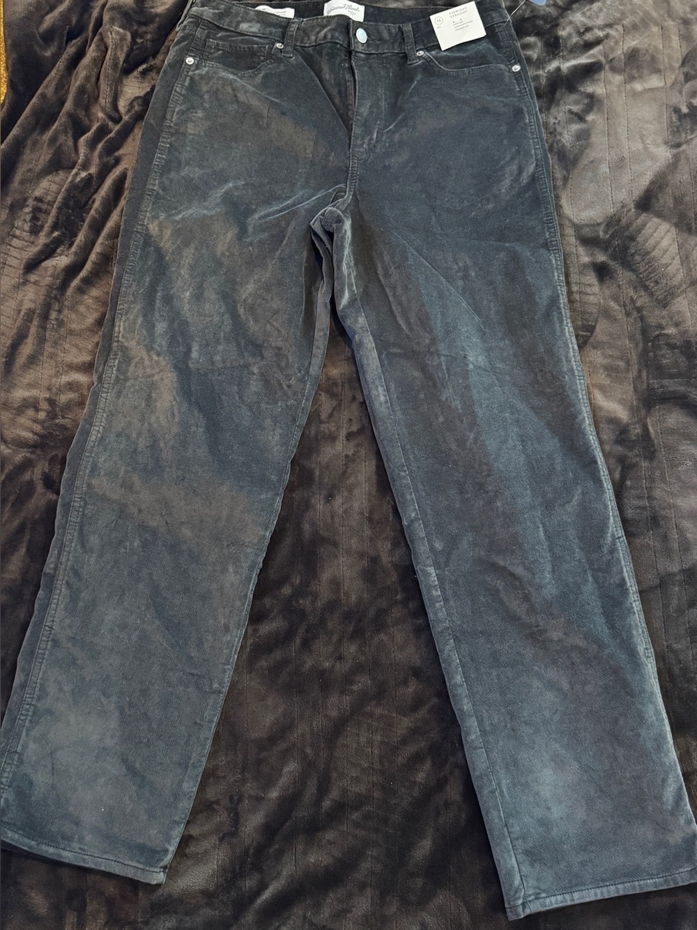 Straight leg velour pant